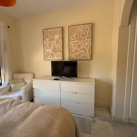 Apartamento Lovely Two Bedroom